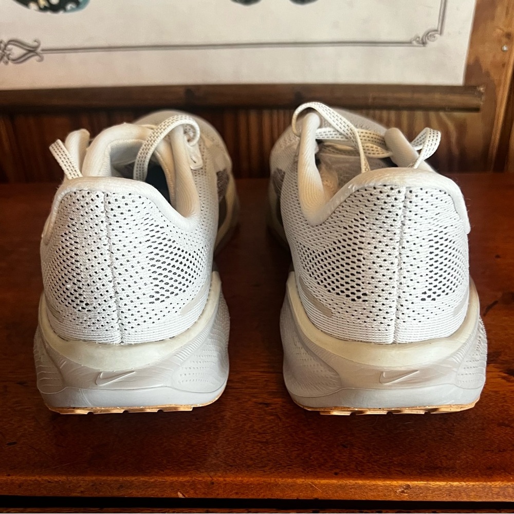 Women’s Nike Pegasus 41 Size 8.5B Color-Phantom/White/Mink Brown - Picture 6 of 6